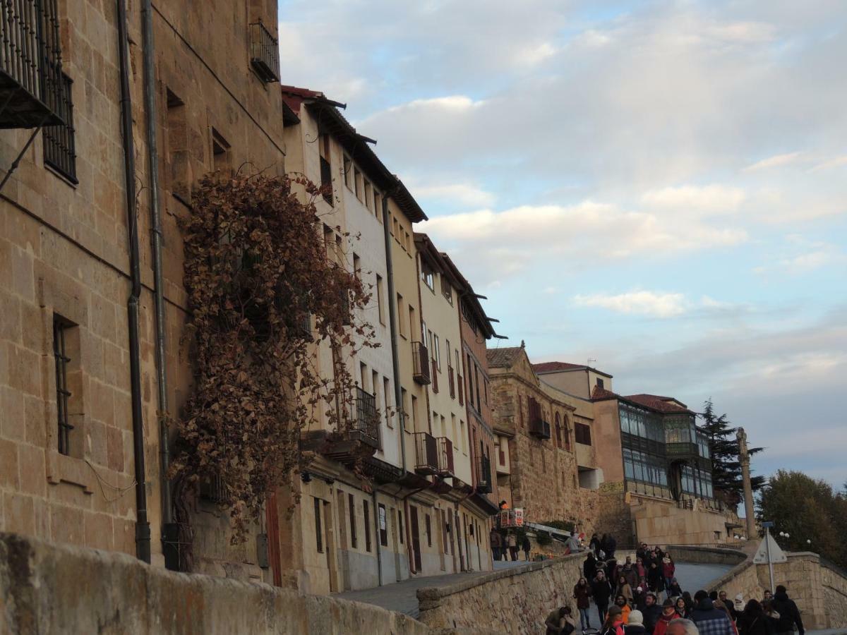 Apartamento Ribera Del Puente سلامنكا المظهر الخارجي الصورة