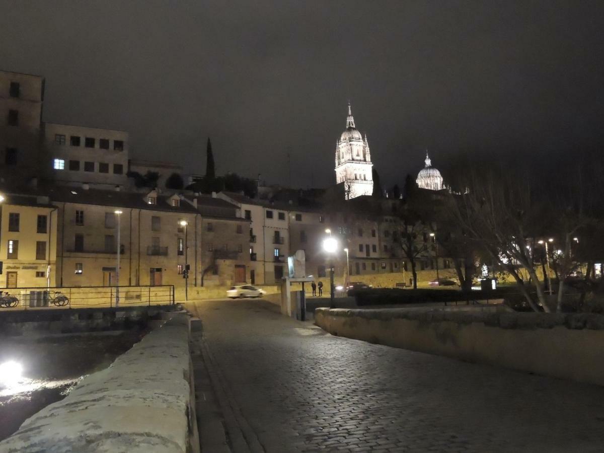 Apartamento Ribera Del Puente سلامنكا المظهر الخارجي الصورة